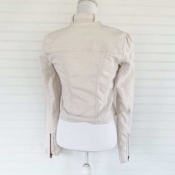 Abercrombie & Fitch Cream Corduroy Denim Jacket - Picture 4 of 12